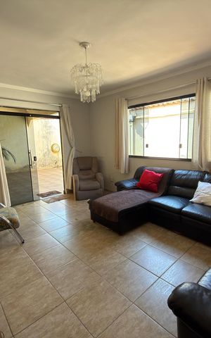 Casa à venda com 400m², 2 quartos e 3 vagas