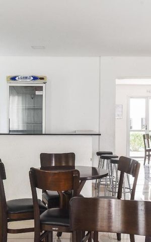 Apartamento para alugar com 56m², 2 quartos e 1 vaga Apartamento para alugar com 56m², 2 quartos e 1 vagaÁrea comum - Salão de festas