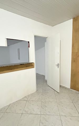 Casa à venda com 405m², 5 quartos e 4 vagasÁrea comum
