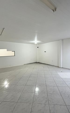 Casa à venda com 405m², 5 quartos e 4 vagasQuarto 6