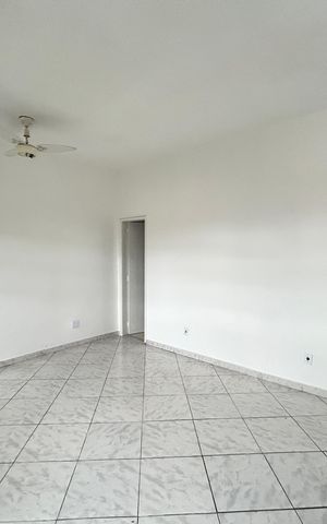 Casa à venda com 405m², 5 quartos e 4 vagasQuarto 4 - Suíte
