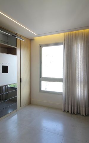 Apartamento para alugar com 221m², 4 quartos e 2 vagasQuarto 4
