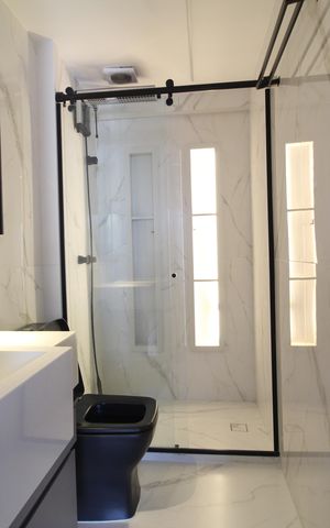Apartamento para alugar com 221m², 4 quartos e 2 vagasQuarto 4 - Suíte