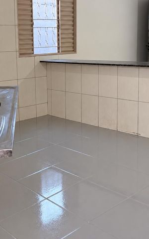 Casa para alugar com 100m², 2 quartos e 1 vaga Casa para alugar com 100m², 2 quartos e 1 vagaSala/Cozinha
