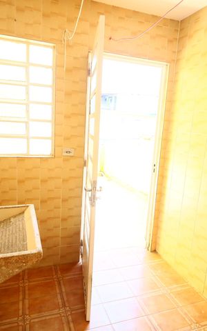 Casa para alugar com 120m², 3 quartos e 1 vagaÁrea de Serviço