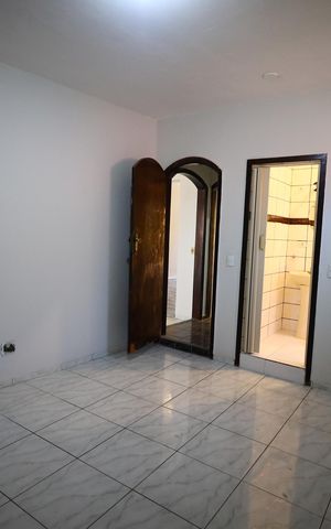 Casa para alugar com 120m², 3 quartos e 1 vagaSuíte 1