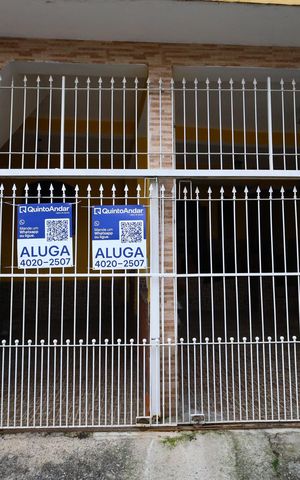 Casa para alugar com 120m², 3 quartos e 1 vagaFachada