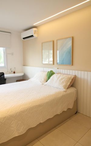 Apartamento à venda com 102m², 4 quartos e 2 vagas Apartamento à venda com 102m², 4 quartos e 2 vagasSuíte