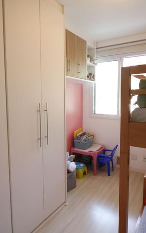 Apartamento à venda com 102m², 4 quartos e 2 vagas Apartamento à venda com 102m², 4 quartos e 2 vagasQuarto