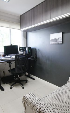 Apartamento à venda com 102m², 4 quartos e 2 vagas Apartamento à venda com 102m², 4 quartos e 2 vagasQuarto 2