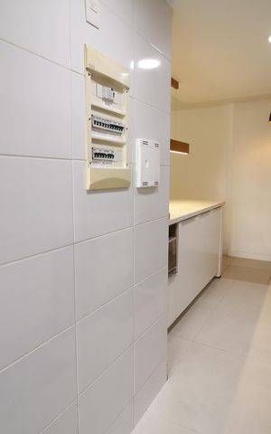 Apartamento à venda com 102m², 4 quartos e 2 vagas Apartamento à venda com 102m², 4 quartos e 2 vagasCozinha