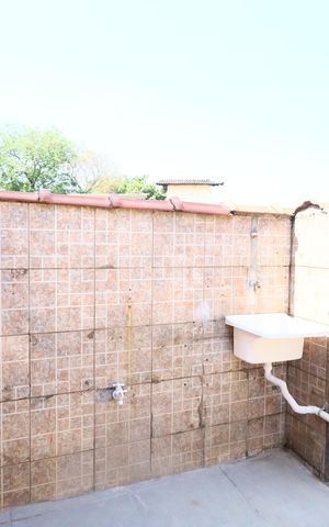 Casa para alugar com 40m², 1 quarto e sem vagaÁrea de Serviço