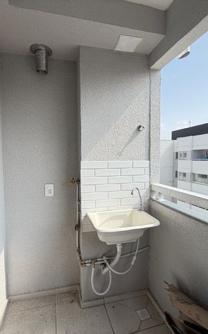 Apartamento à venda com 40m², 2 quartos e 1 vagaÁrea de Serviço/ Sacada