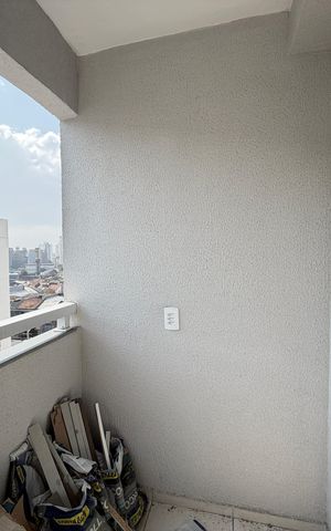 Apartamento à venda com 40m², 2 quartos e 1 vagaÁrea de Serviço/ Sacada