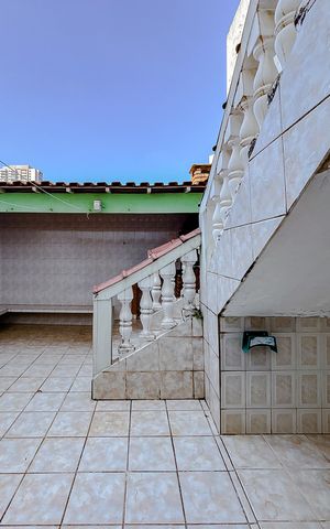 Casa à venda com 160m², 3 quartos e 2 vagasÁrea de Serviço
