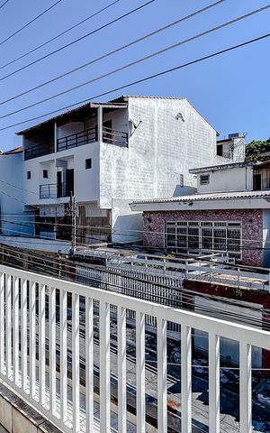Casa à venda com 160m², 3 quartos e 2 vagasVaranda
