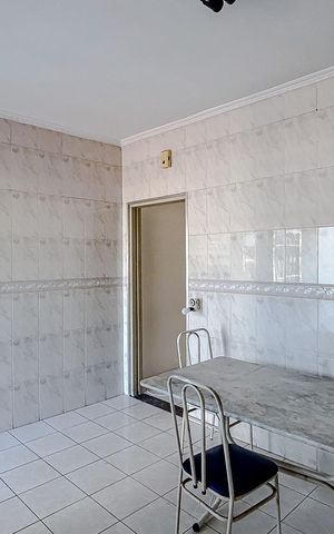 Casa à venda com 160m², 3 quartos e 2 vagasCozinha