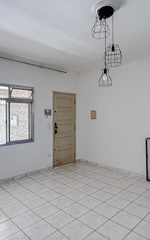 Casa à venda com 160m², 3 quartos e 2 vagasSala