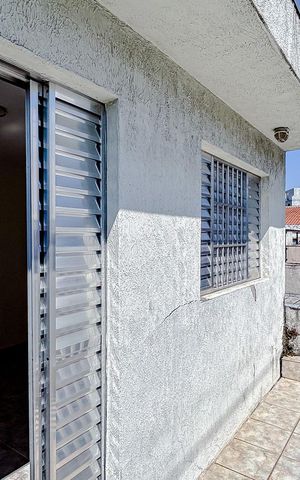 Casa à venda com 160m², 3 quartos e 2 vagasVaranda