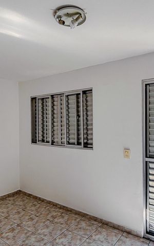 Casa à venda com 160m², 3 quartos e 2 vagasQuarto 2
