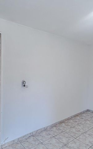 Casa à venda com 160m², 3 quartos e 2 vagasQuarto 2