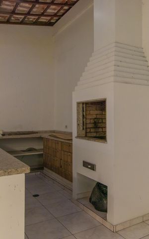 Casa de condomínio para alugar com 165m², 3 quartos e 2 vagas Casa de condomínio para alugar com 165m², 3 quartos e 2 vagasÁrea gourmet