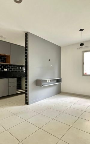 Apartamento à venda com 50m², 2 quartos e 1 vaga Apartamento à venda com 50m², 2 quartos e 1 vagaSala