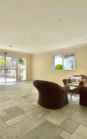Apartamento à venda com 50m², 2 quartos e 1 vaga Apartamento à venda com 50m², 2 quartos e 1 vagaHall social