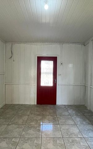 Casa para alugar com 66m², 2 quartos e 1 vaga