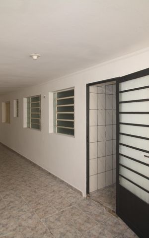 Casa para alugar com 70m², 1 quarto e sem vagaÁrea de Serviço
