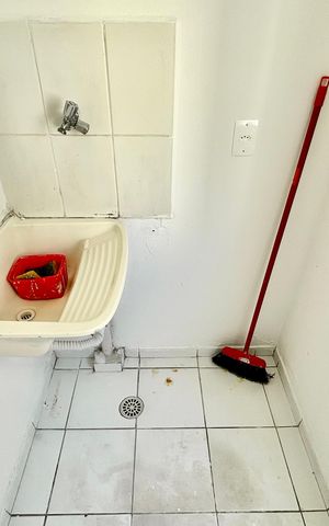 Apartamento à venda com 45m², 2 quartos e sem vaga Apartamento à venda com 45m², 2 quartos e sem vagaÁrea de Serviço