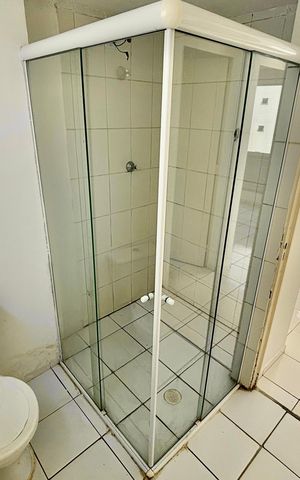 Apartamento à venda com 45m², 2 quartos e sem vaga Apartamento à venda com 45m², 2 quartos e sem vagaBanheiro