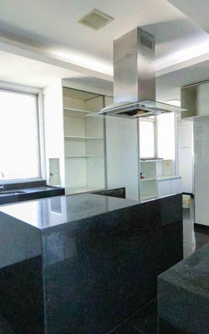 Apartamento para alugar com 160m², 4 quartos e 2 vagasCozinha