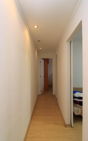 Apartamento à venda com 57m², 2 quartos e 2 vagasCorredor 