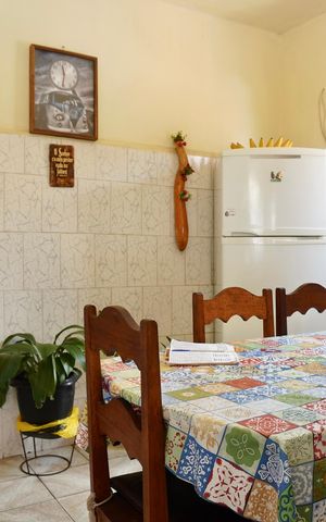 Casa à venda com 200m², 8 quartos e 3 vagasCozinha 