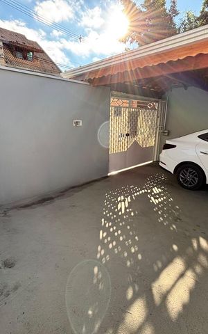 Casa para alugar com 175m², 2 quartos e 2 vagas Casa para alugar com 175m², 2 quartos e 2 vagasQuintal