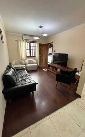 Casa para alugar com 175m², 2 quartos e 2 vagas Casa para alugar com 175m², 2 quartos e 2 vagasSala