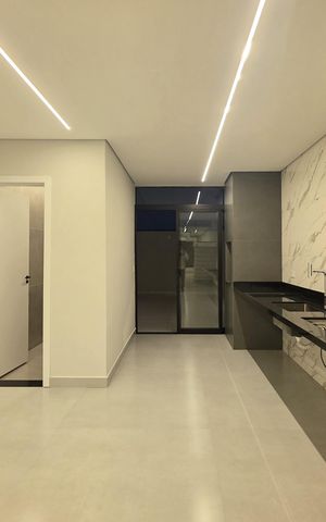 Casa à venda com 194m², 3 quartos e 3 vagas