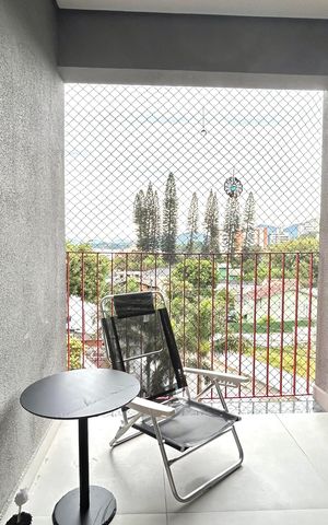 Apartamento para alugar com 70m², 2 quartos e 1 vaga Apartamento para alugar com 70m², 2 quartos e 1 vagaVaranda