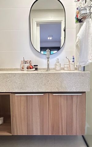 Apartamento para alugar com 70m², 2 quartos e 1 vaga Apartamento para alugar com 70m², 2 quartos e 1 vagaBanheiro suíte