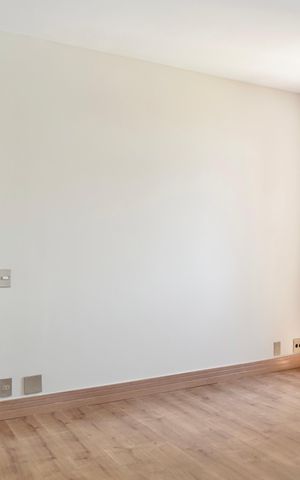 Apartamento à venda com 250m², 4 quartos e 2 vagas Apartamento à venda com 250m², 4 quartos e 2 vagasSuíte