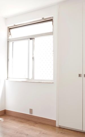 Apartamento à venda com 250m², 4 quartos e 2 vagas Apartamento à venda com 250m², 4 quartos e 2 vagasQuarto 4