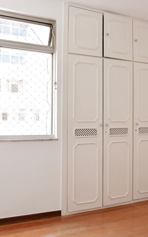 Apartamento à venda com 250m², 4 quartos e 2 vagas Apartamento à venda com 250m², 4 quartos e 2 vagasQuarto 3