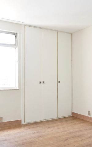 Apartamento à venda com 250m², 4 quartos e 2 vagas Apartamento à venda com 250m², 4 quartos e 2 vagasSuíte