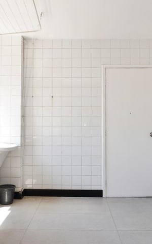 Apartamento à venda com 250m², 4 quartos e 2 vagas Apartamento à venda com 250m², 4 quartos e 2 vagasÁrea de Serviço