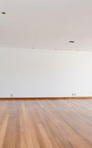 Apartamento à venda com 250m², 4 quartos e 2 vagas Apartamento à venda com 250m², 4 quartos e 2 vagasSala
