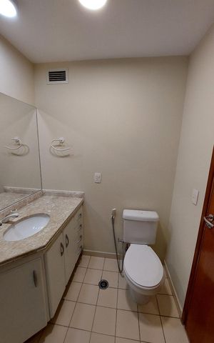 Apartamento para alugar com 80m², 2 quartos e 2 vagas Apartamento para alugar com 80m², 2 quartos e 2 vagasBanheiro 2