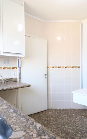 Apartamento à venda com 145m², 3 quartos e 2 vagasCozinha