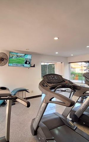 Apartamento à venda com 145m², 3 quartos e 2 vagas Apartamento à venda com 145m², 3 quartos e 2 vagasAcademia