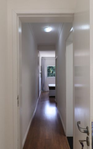 Casa para alugar com 143m², 2 quartos e 2 vagasSuíte 1 - Corredor
